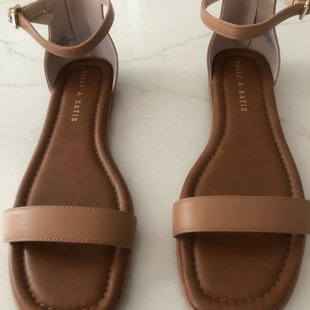 Never worn!Caramel sandals